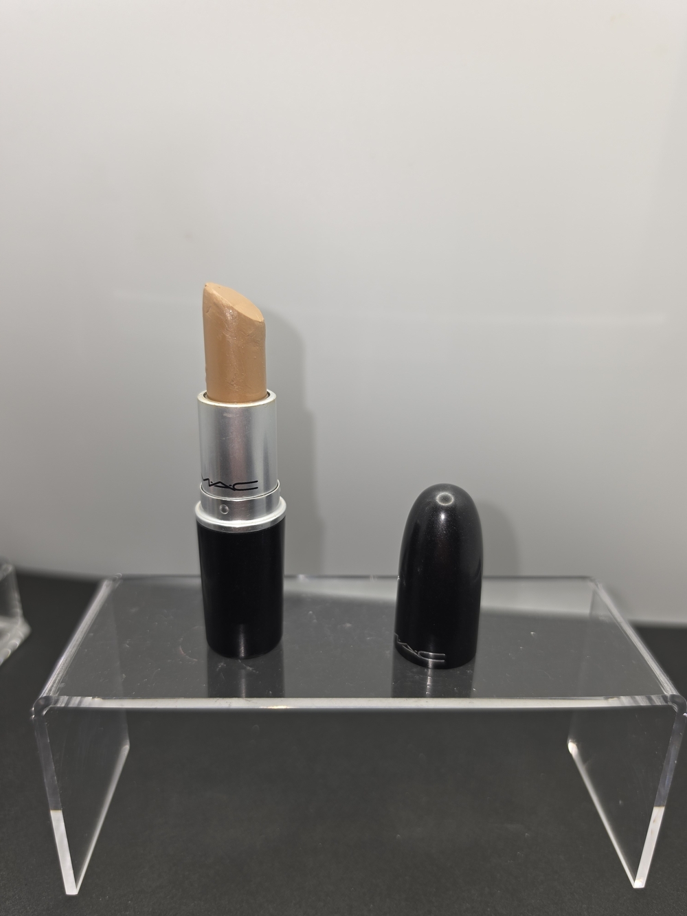 MAC Cremesheen Lipstick - "BEACH SAND"